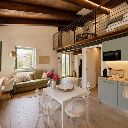Lavanda Loft - Charme Tra Storia E Natura